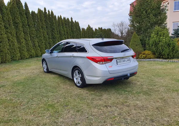 Hyundai i40 cena 39900 przebieg: 161000, rok produkcji 2013 z Piwniczna-Zdrój małe 301